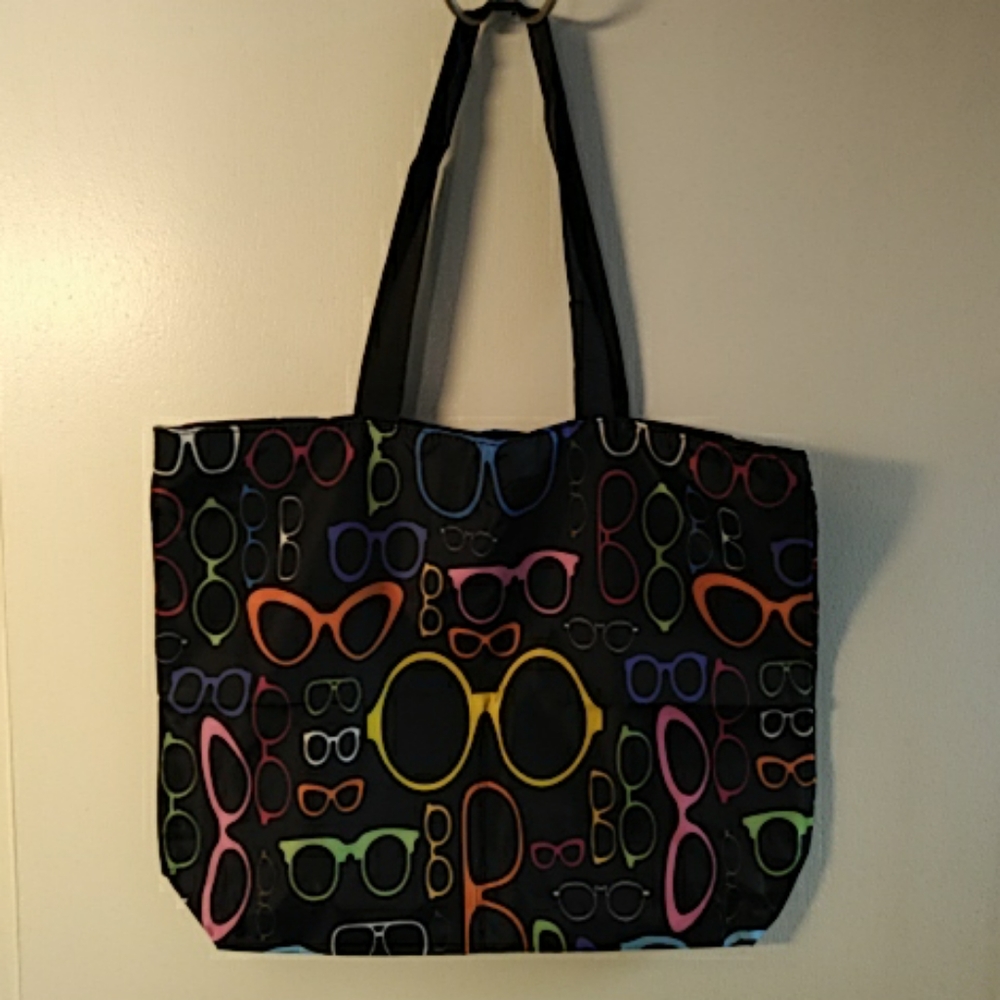 New - Tote bag - Shoulder bag - Sunglasses